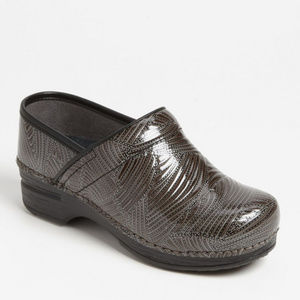 New Dansko Pro Nursing Clogs Steel Grove 36 37